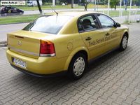 używany Opel Vectra 2.2dm 125KM 2003r. 262 200km