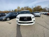 używany Infiniti QX70 5.6dm 544KM 2021r. 129km