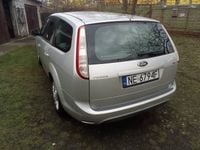 Używany Ford Focus 2009 Srebrny Sedan/Limuzyna