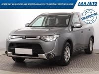 Używany Mitsubishi Outlander 150 KM (110 kW) 2015 Szary SUV