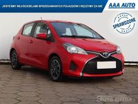 Używany Toyota Yaris 69 KM (50 kW) 2016 Czerwony