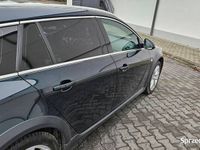 używany Opel Insignia Country Tourer 1.6 komplet opon