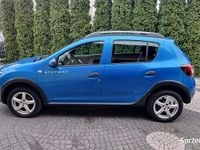 Używany Dacia Sandero Stepway 90 KM (66 kW) 2014 Niebieski (metalik) Hatchback
