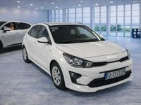Używany Kia Rio 100 KM (73 kW) 2021 Biały Hatchback