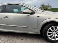 Używany Opel Astra GTC 2005 Beżowy Coupe