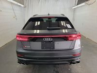 używany Audi SQ8 4dm 500KM 2022r. 27 803km