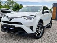 Używany Toyota RAV4 143 KM (105 kW) 2017 Biały SUV