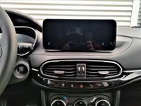 Używany Fiat Tipo 130 KM (95 kW) 2023 Srebrny