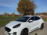 Używany Ford Puma ST-Line 125 KM (91 kW) 2021 Biały Hatchback