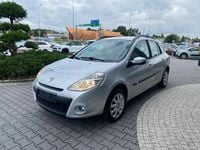 Używany Renault Clio GrandTour 75 KM (55 kW) 2010 Srebrny Kombi