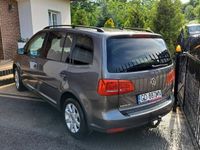 Używany VW Touran 140 KM (102 kW) 2011 Szary Minivan