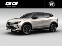 Nowe Alfa Romeo Junior 145 KM (106 kW) 2025 Lakier metalizowany szary z czarnym dachem  scala SUV