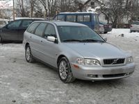 Używany Volvo V40 115 KM (84 kW) 2002 Srebrny Kombi
