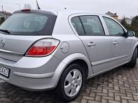 Używany Opel Astra 2004 Srebrny Hatchback