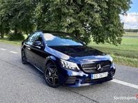 Używany Mercedes C300 2021
