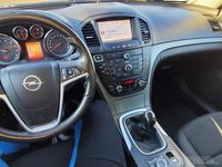 Używany Opel Insignia 140 KM (102 kW) 2011 Czarny Kombi