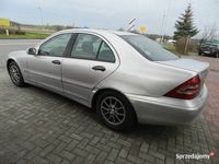 używany Mercedes C220 Automat Sedan Klima Zarejestrowany