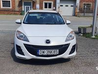 Używany Mazda 3 Exclusive 105 KM (77 kW) 2010 Biały Hatchback