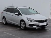 Używany Opel Astra 105 KM (77 kW) 2020 Srebrny Kombi