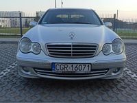 używany Mercedes C200 w2032.2CDI AVANTGARDE C klasa