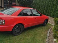Używany Audi A4 1998 Czerwony Sedan/Limuzyna