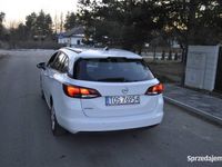 używany Opel Astra benzyna, bezwypadkowa, NAVI, parktroniki, 2 kml opon