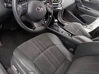 Używany Toyota C-HR 184 KM (135 kW) 2021 Biały SUV