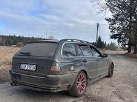 Używany BMW 320 2003 Czarny Kombi