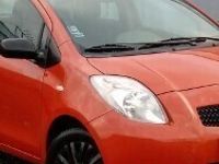 używany Toyota Yaris II