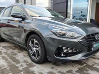 Używany Hyundai i30 Comfort 110 KM (80 kW) 2022 Zielony