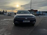 Używany VW Passat Trendline 2018 Szary Sedan/Limuzyna