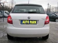 Używany Skoda Fabia 90 KM (66 kW) 2010 Biały Hatchback