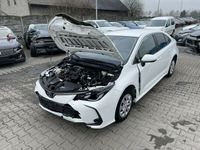 używany Toyota Corolla 1.8dm 98KM 2022r. 79 200km