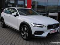 używany Volvo V60 CC V60, 2019r. CrossCountry , 2019r. , 4x4, FVat23%, FullLED, CarP…