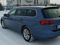 używany VW Passat 1.6TDI 120KM Virtual Full Led Navi Kamera Panorama Szyber
