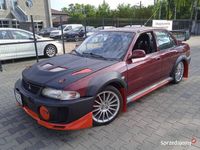 używany Mitsubishi Lancer sportowy 250 koni już zabytek