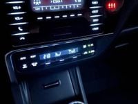 Używany Toyota Auris 132 KM (97 kW) 2018 Brązowy Hatchback