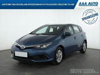 Używany Toyota Auris 136 KM (100 kW) 2015 Błękitny