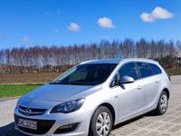 używany Opel Astra Sports Tourer