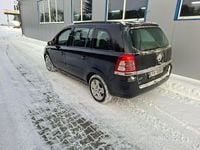 Używany Opel Zafira 120 KM (88 kW) 2009 Czarny Minivan