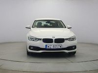 Używany BMW 320 Advantage 184 KM (135 kW) 2018 Biały Sedan/Limuzyna
