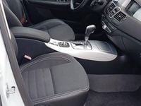 Używany Renault Laguna III 140 KM (102 kW) 2009 Biały Kombi