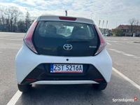 używany Toyota Aygo 2015 biała