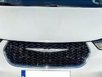 Używany Chrysler Pacifica 291 KM (214 kW) 2022 Biały SUV
