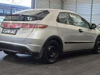Używany Honda Civic 140 KM (102 kW) 2007 Żółtozłoty Hatchback