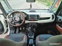 używany Fiat 500L 500Ltrekking nie groźnie uszkodzony bianco