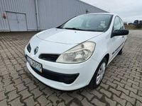 Używany Renault Clio II 68 KM (50 kW) 2008 Biały Hatchback