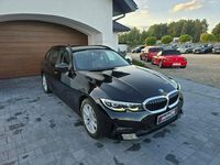Używany BMW 330 Sport Line 256 KM (188 kW) 2019 Czarny Kombi