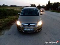 używany Opel Zafira 1.7CDTI. 2013R.
