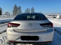Używany Opel Insignia Sport 170 KM (125 kW) 2017 Srebrny Sedan/Limuzyna